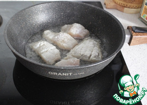 Минтай с овощами Минтай с овощами